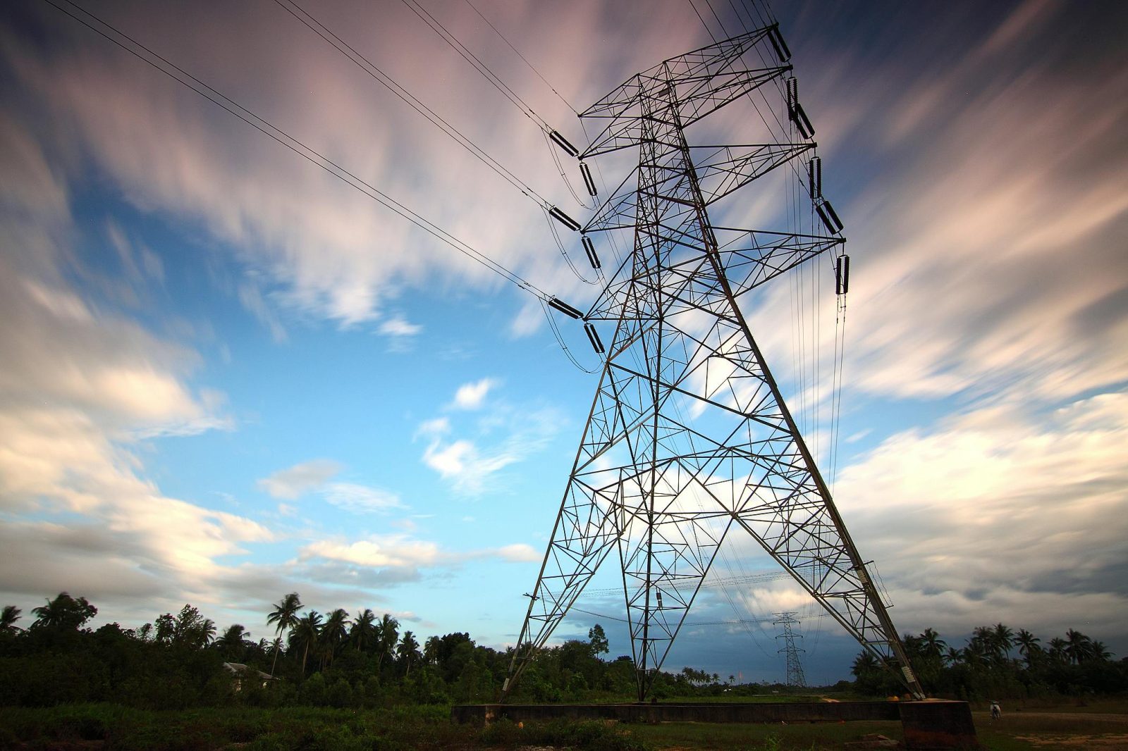 California Regulators Update Rules to Speed Up Transmission Project Approvals